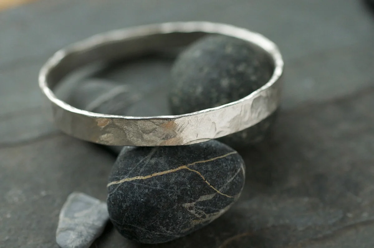 Chunky best sale silver bangles